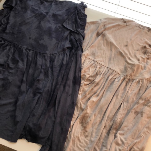 Tops - Picture 2 of 2